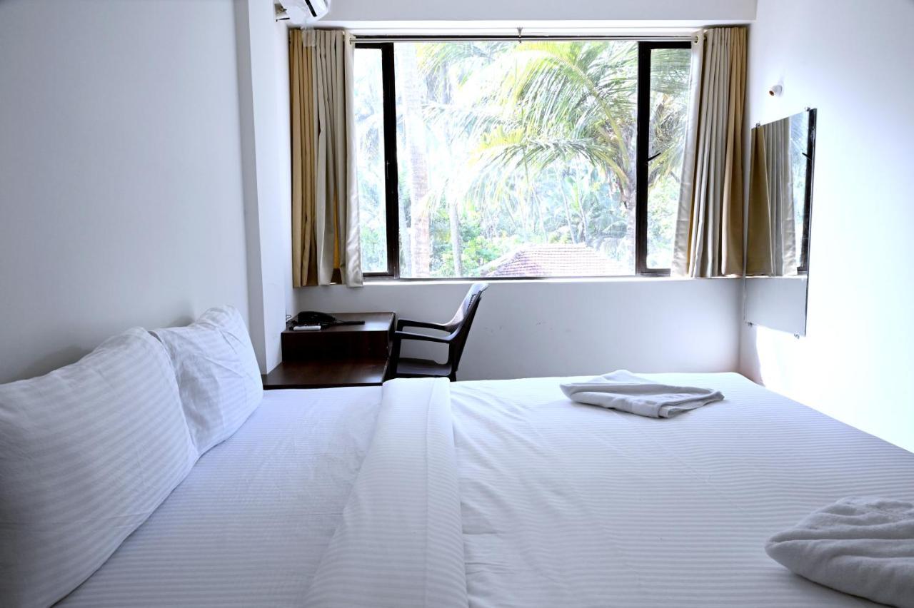 Resort De Goa Калангуте Екстериор снимка
