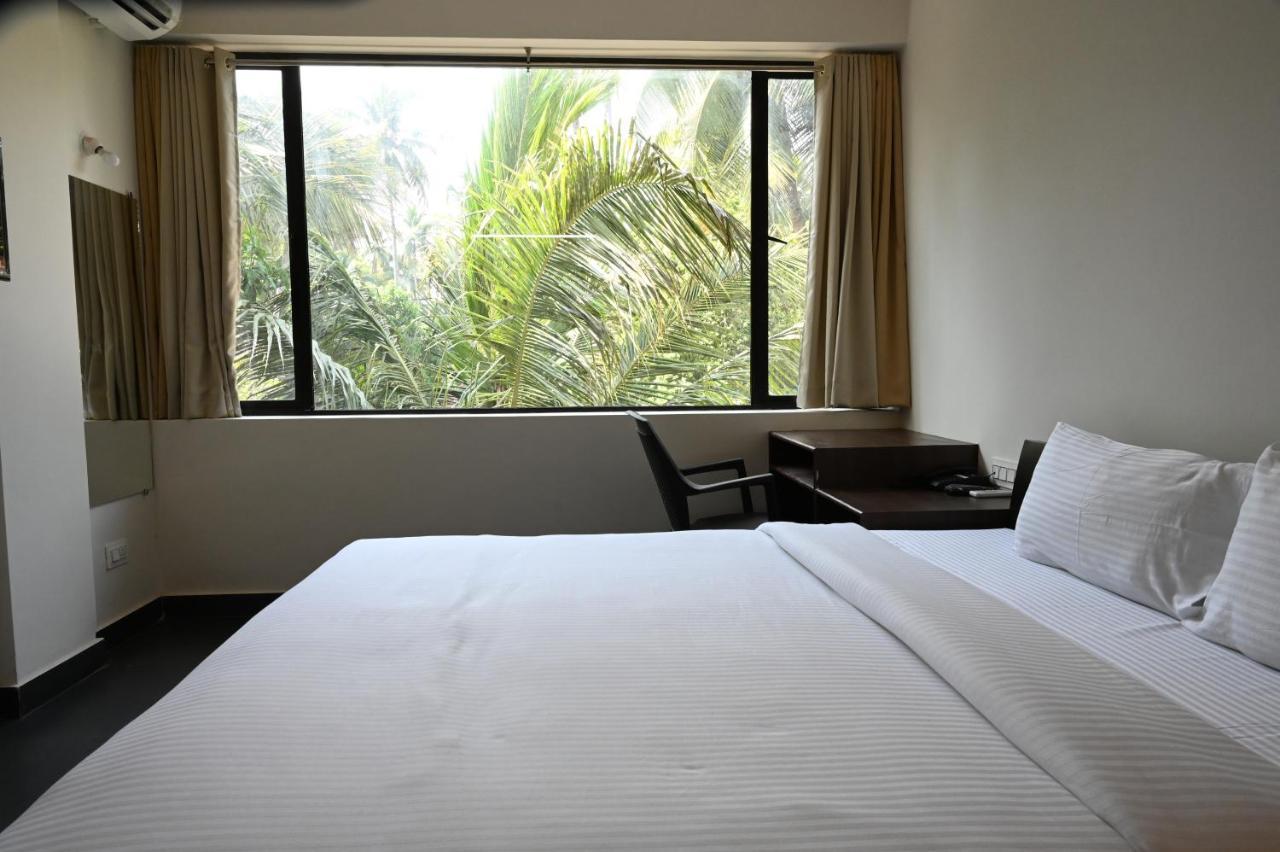 Resort De Goa Калангуте Екстериор снимка